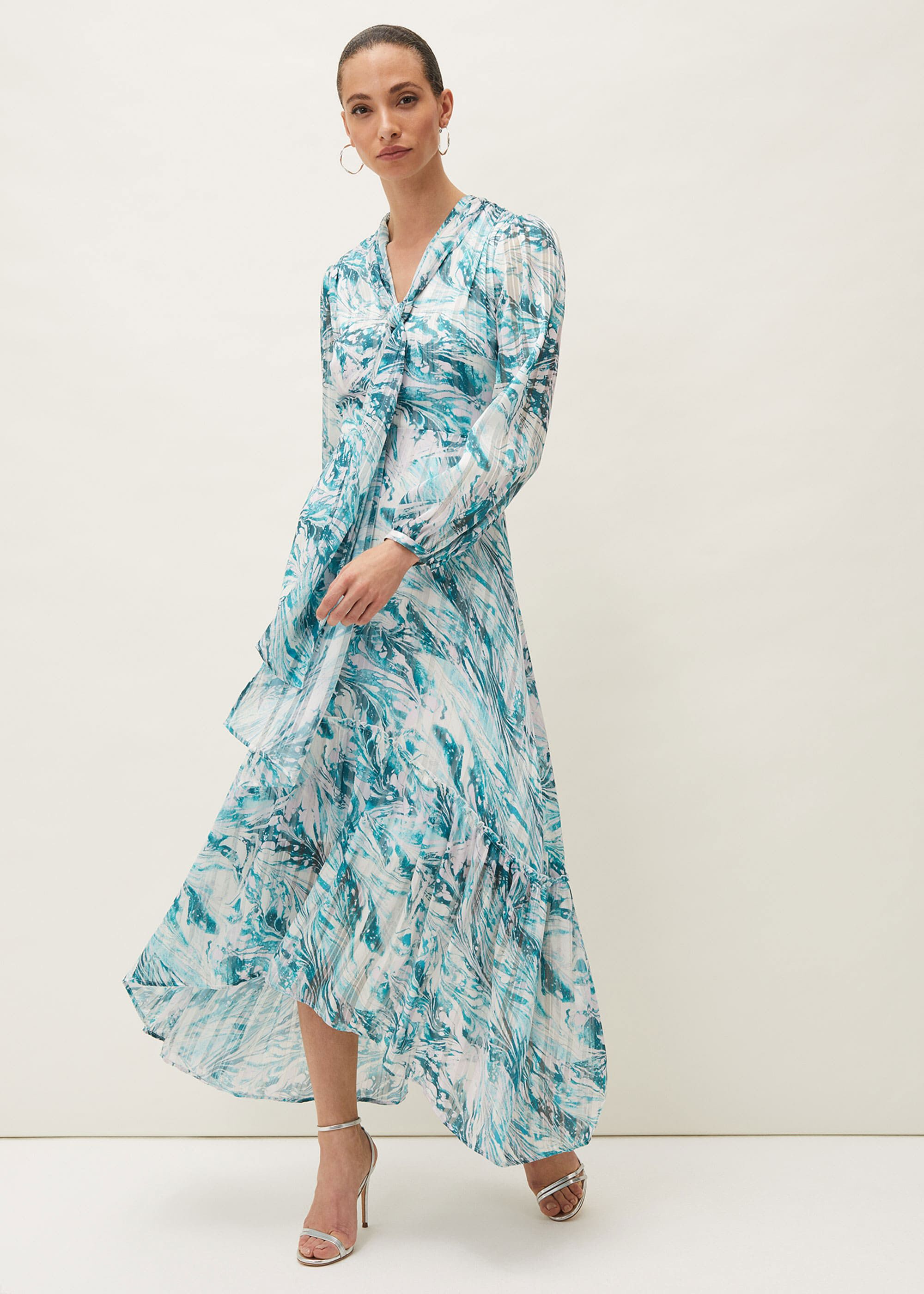 Lauretta Abstract Print Maxi Dress ...